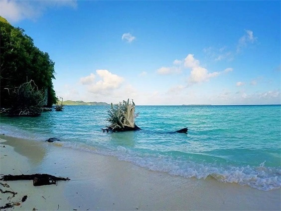 哪里的大海最美丽 wKgBZ1n6k4CAKJxFAAEt3_1jKrY96.jpeg?imageView2%2F2%2Fw%2F680%2Fq%2F90%7CimageMogr2%2Fstrip%2Fquality%2F90
