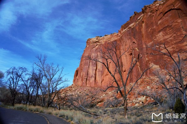 我为你翻山越岭 - The Stones of Utah