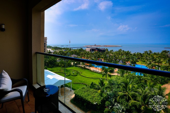 准备去海口,住哪里离假日海滩近