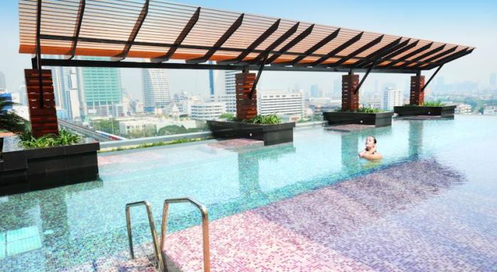 曼谷住哪里比较方便,要离廊曼机场近的