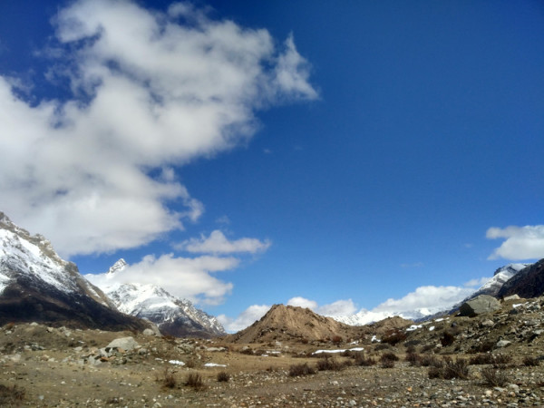 西藏最高的日照金山 wKgBZ1kfAe-AL4C-AAG0EkazncM05.jpeg?imageView2%2F2%2Fw%2F600%2Fq%2F90%7CimageMogr2%2Fstrip%2Fquality%2F90