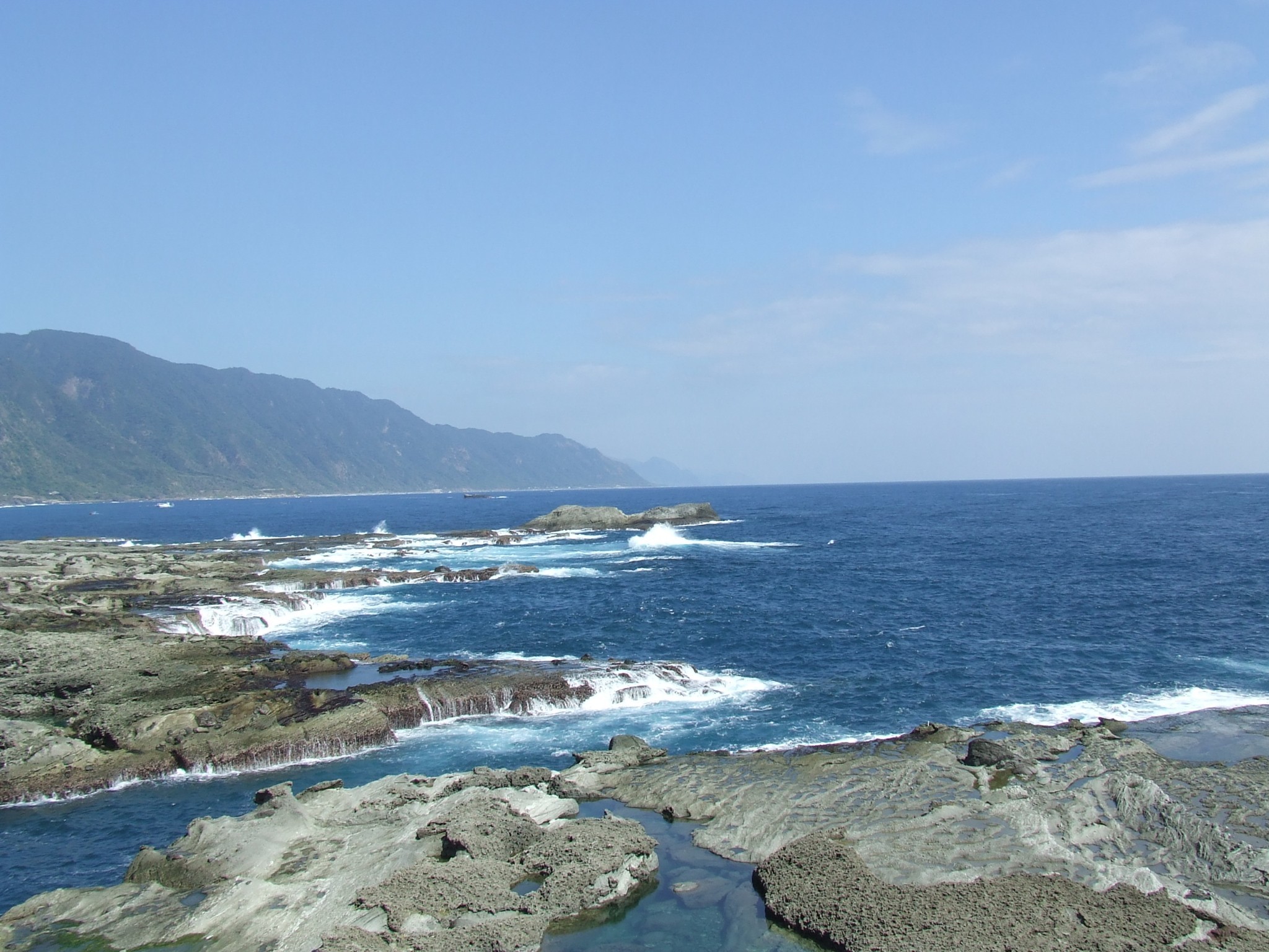 想选半天时间沿台湾东海岸骑行,看海景,哪段海岸比较适合?