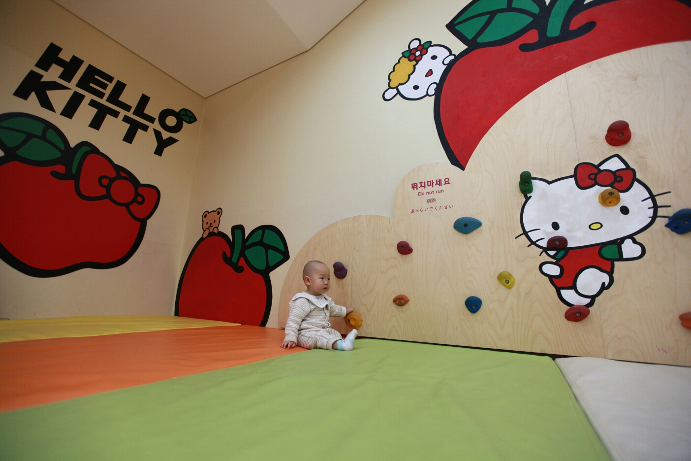 亲子甜蜜时刻~济州岛(十个月婴儿)