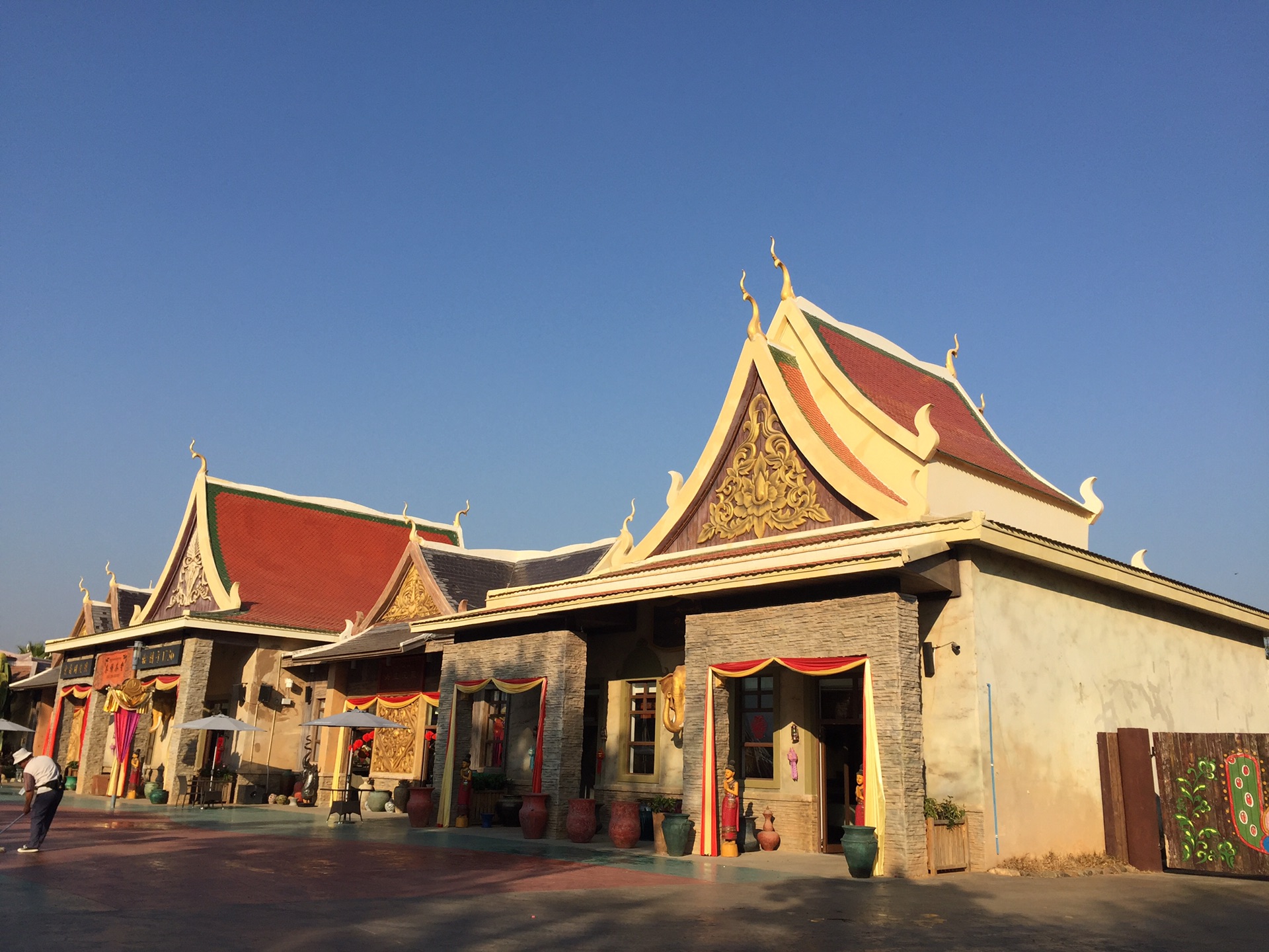 华西村人均收入_人均6000元一位