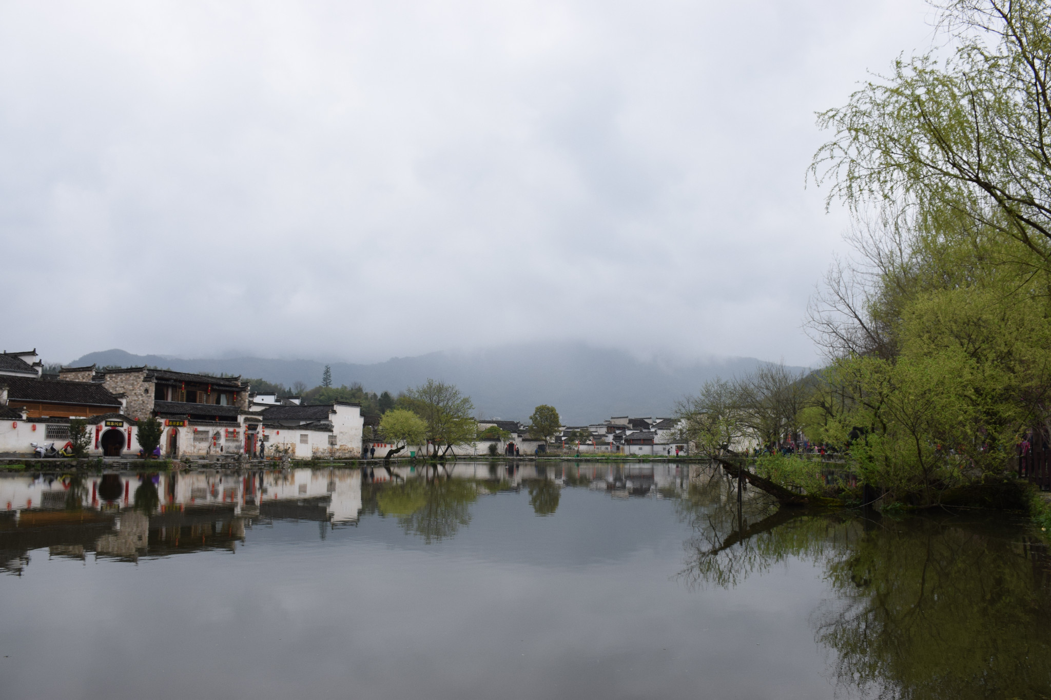 徽州区有多少人口_安徽的一些风景(3)