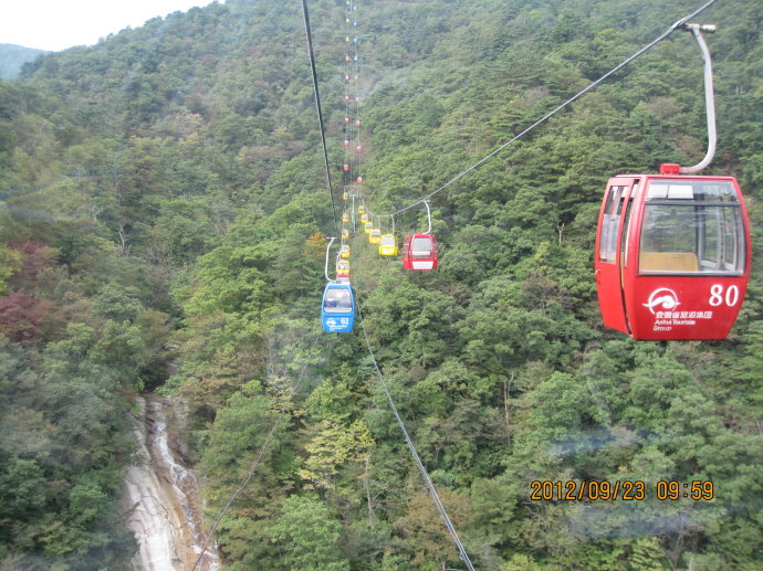 江津朱总人口_江津鼎山公园(3)