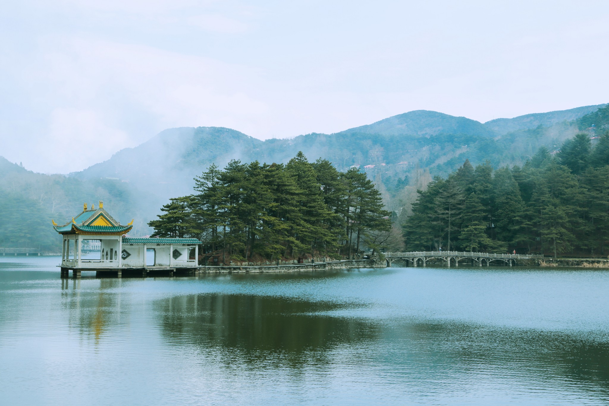 庐山如琴湖         