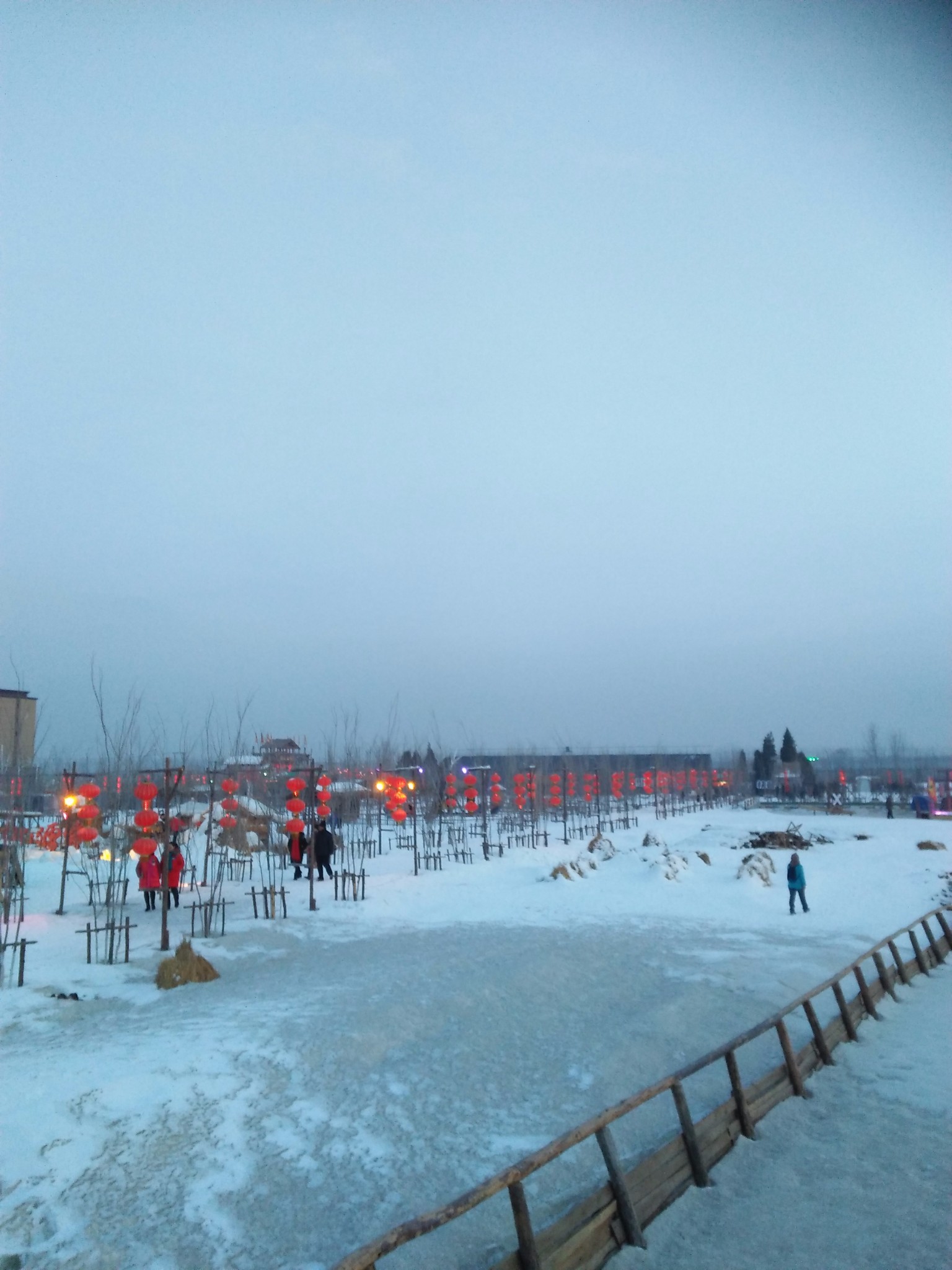 大东北红海栈道 兴城古城 关东民族雪乡 北旅雪乡 赶大集三日游