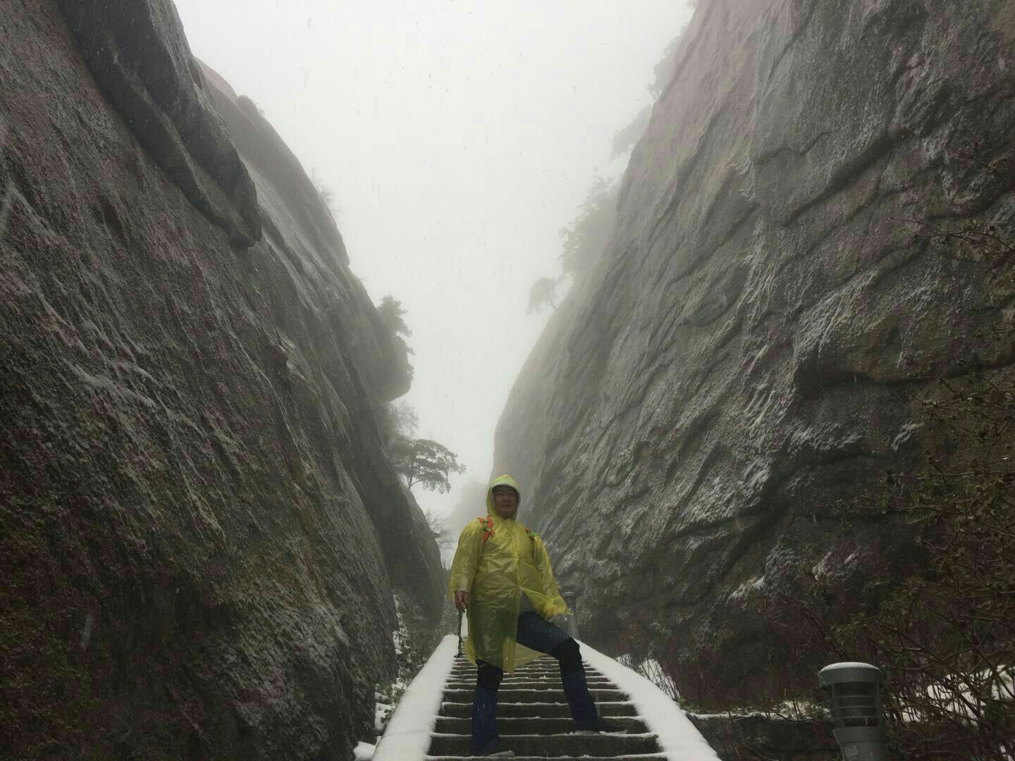山什么路陡成语_成语故事简笔画(3)