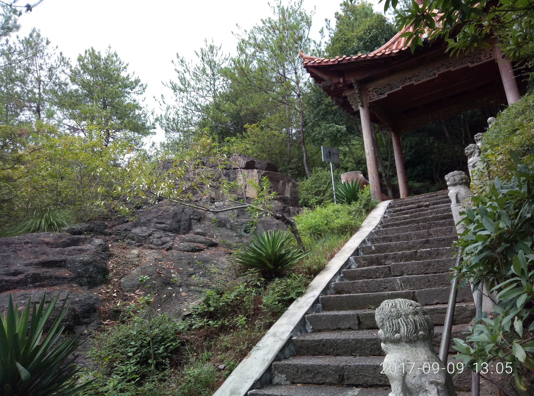 东阳社姆山 赤岸国际登山游步道双尖峰