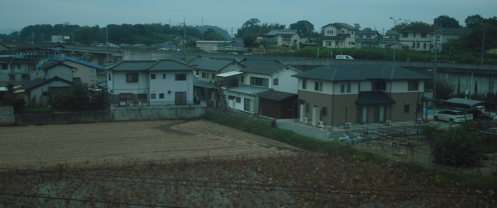 广岛gdp_遭原子弹轰炸一年后,日本广岛什么样 残骸遍地死气沉沉(3)