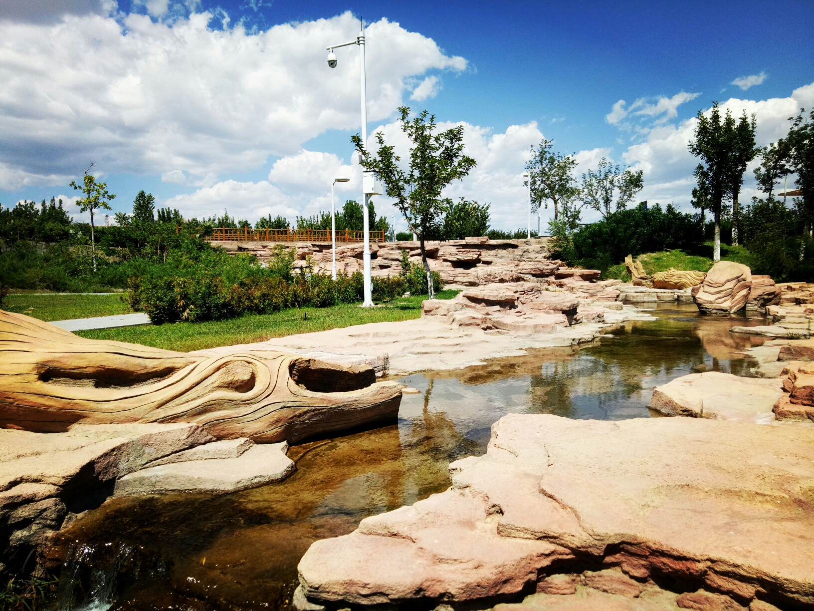 2018-8-4克拉玛依市九龙潭,克拉玛依河景区,黑油山公园