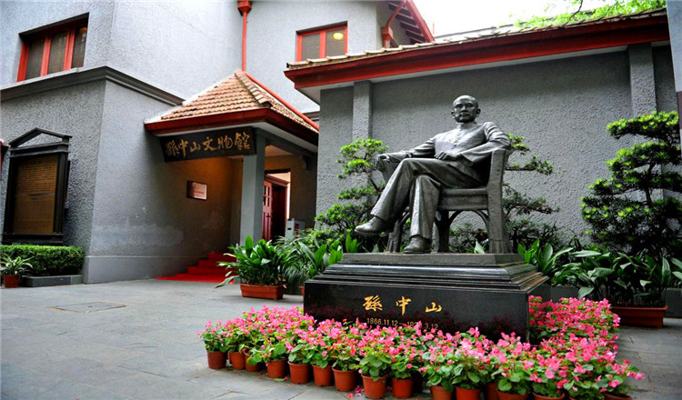 1925年我国GDP_近几年我国gdp数据图(3)