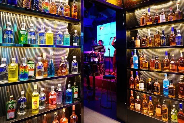 wKgBEFs_wG-AeuxFAAFYkUB6XXI06.jpeg?imageView2%2F2%2Fw%2F600%2Fh%2F600%2Fq%2F90