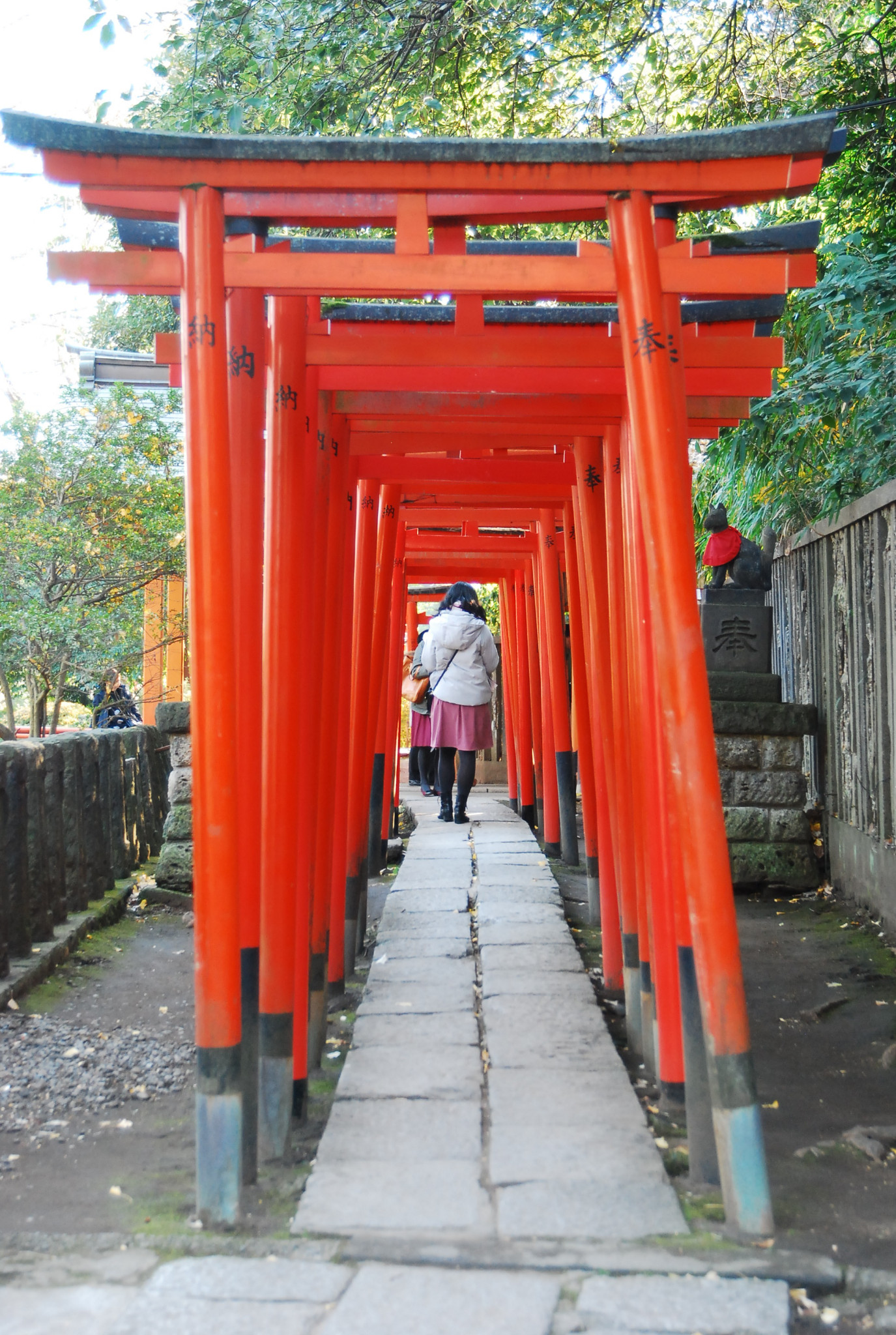 日暮里の谷中町根津神社冬の上野公园