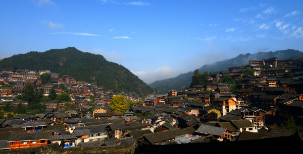 滴水苗寨游玩攻略,滴水苗寨游玩攻略大全