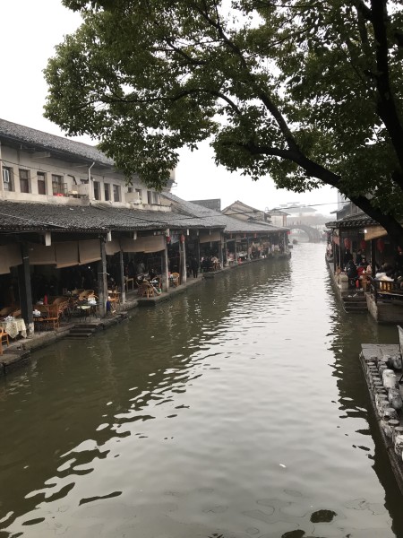 安昌古镇的桥 wKgBEFrByhmAHRzLAA0s8oz18yI68.jpeg?imageView2%2F2%2Fw%2F600%2Fh%2F600%2Fq%2F90