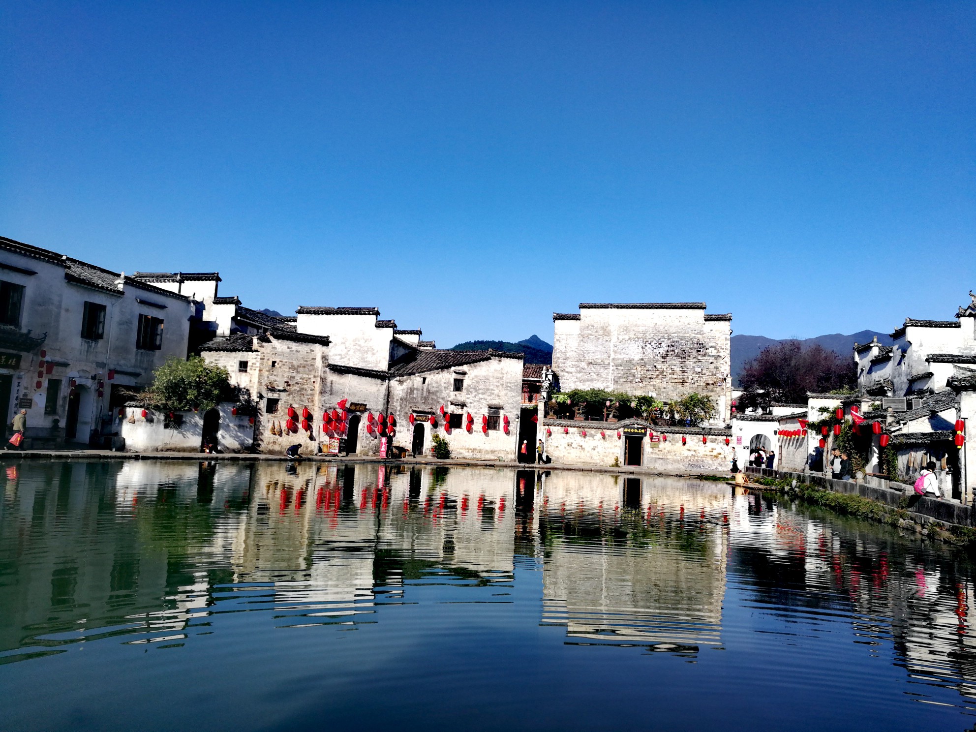 月沼湖