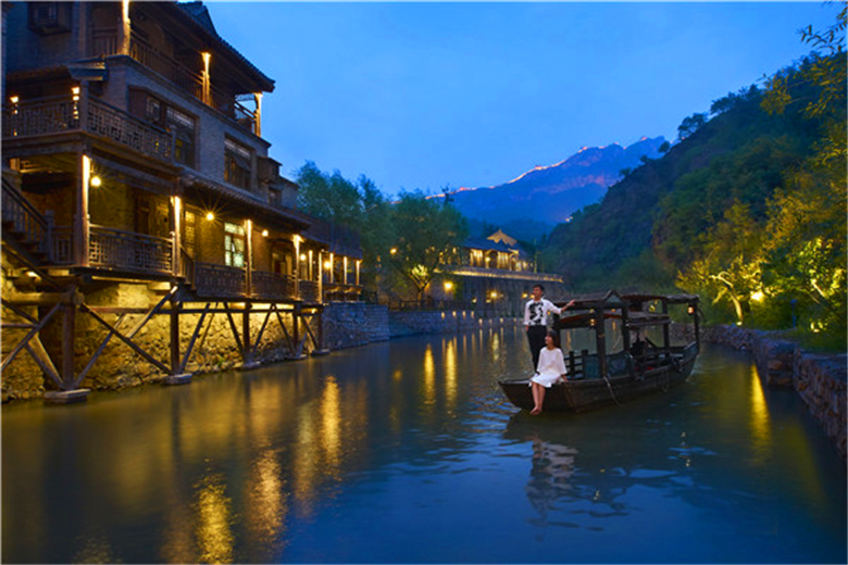 中秋/国庆2日游 古北水镇 石林峡/天云山 赏古北夜景