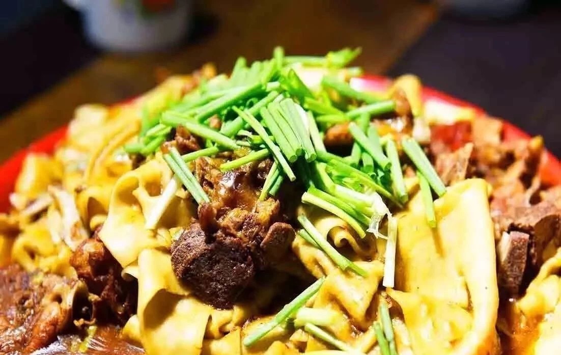             胡羊焖饼