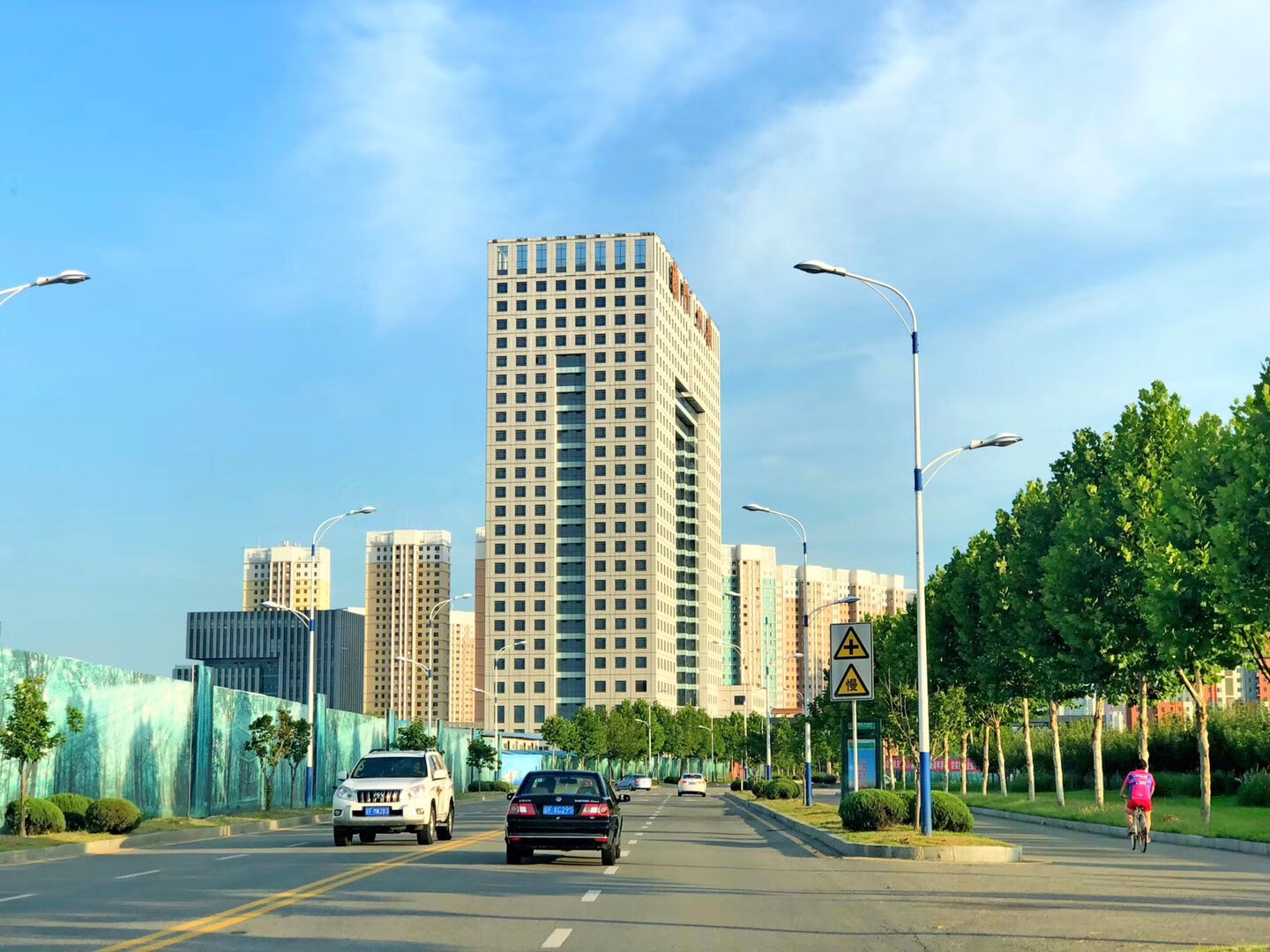 《惊见最大最美的国门和跨国大桥》,丹东旅游攻略 - 马蜂窝