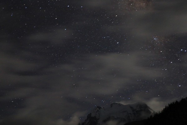 什么时候看星星最清楚 wKgED1uIOHaAMePbAAW0kOklwOY87.jpeg?imageView2%2F2%2Fw%2F600%2Fh%2F600%2Fq%2F90