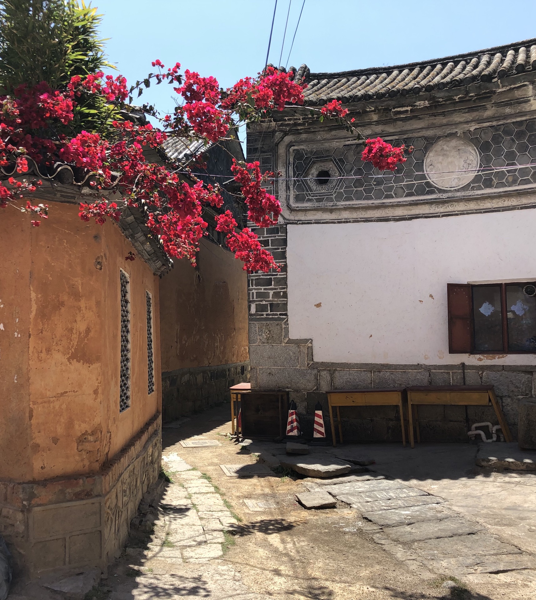 人均两千