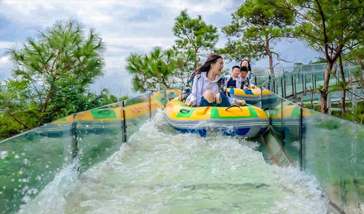 广州清远往返清远旅游龙腾峡全程漂流天空之镜西班牙小镇纯玩一日游含