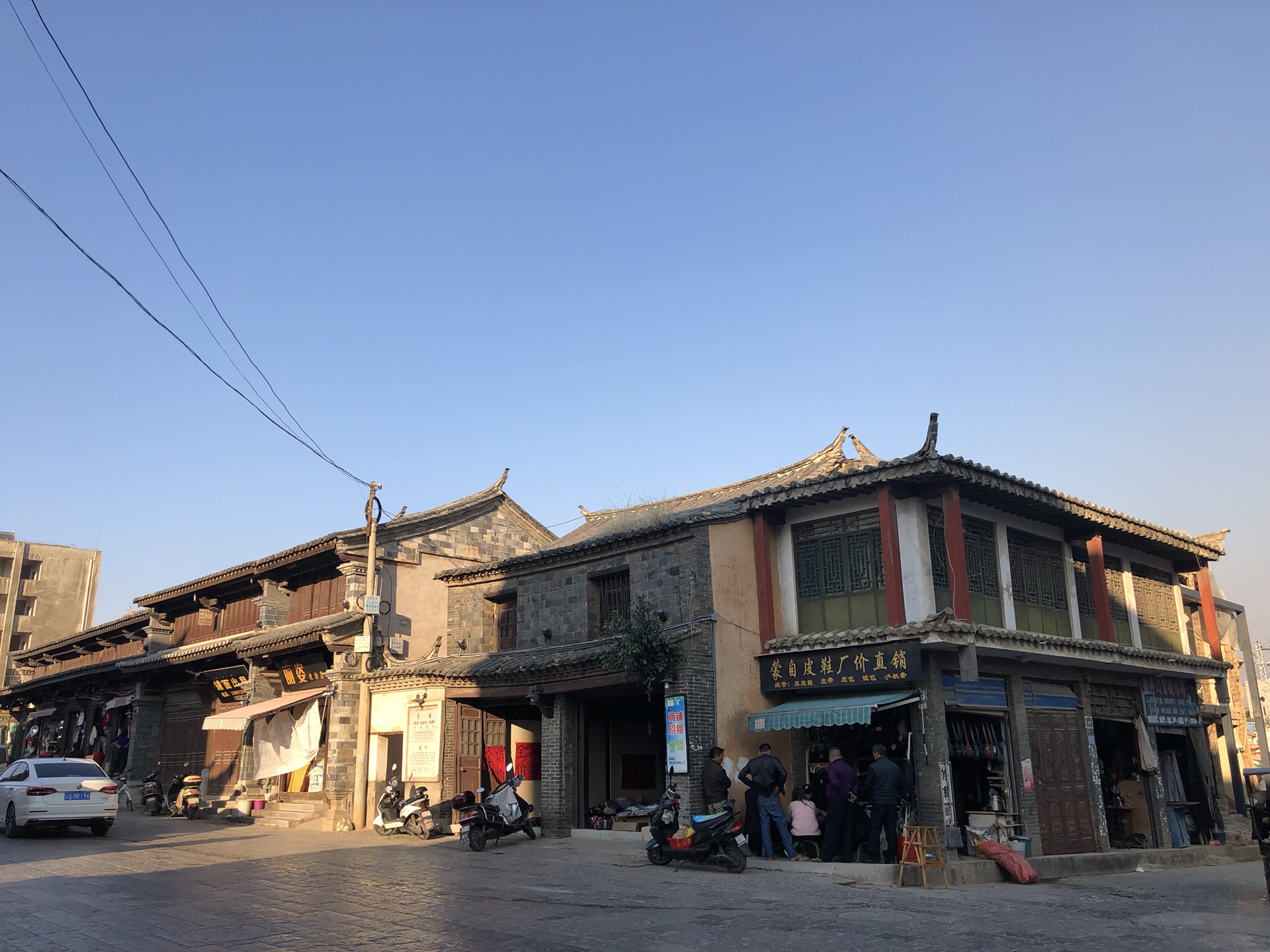 建水人口有多少人_建水古城图片(2)