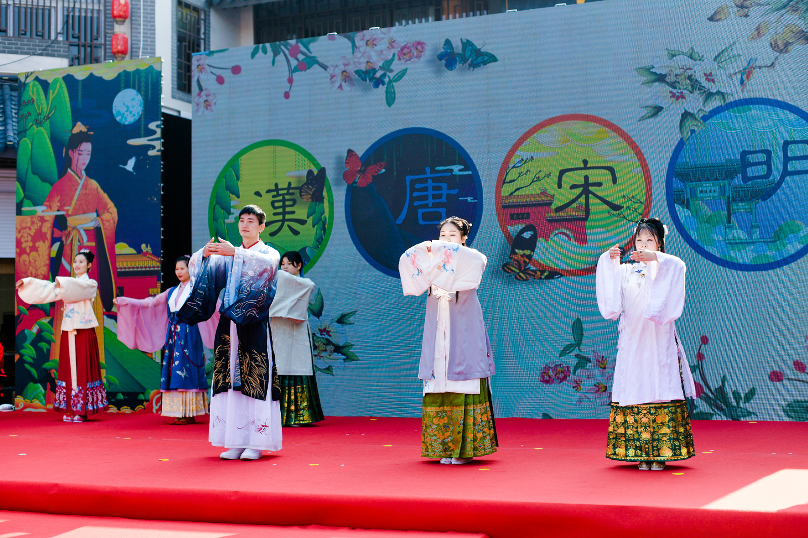 国潮汉风-2019中国·徐州(户部山)汉服嘉年华正式拉开帷幕