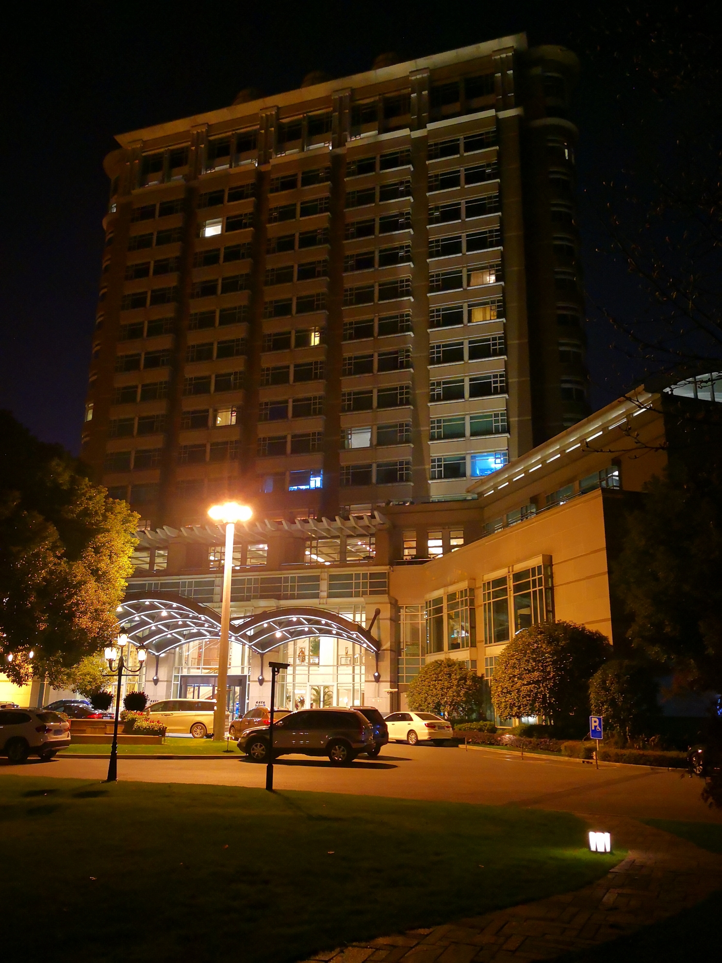 夜游兴国路72号,老别墅,兴国宾馆,品味历史痕迹,享受现代生活,全程