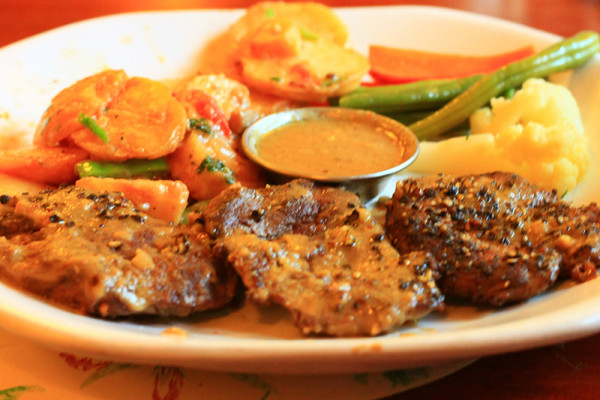 什么是青稞面图片 wKgByU_PRTDPTtplAAfsDaoM6kQ35.jpeg?imageView2%2F2%2Fw%2F600%2Fh%2F600%2Fq%2F90