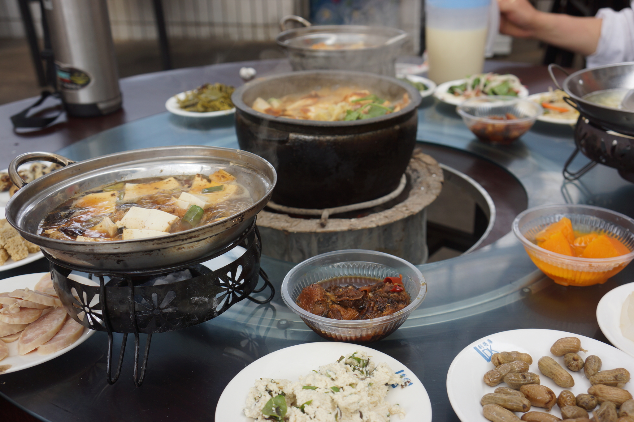 宴西湖餐厅人均消费_站前西路西湖宴酒店