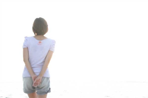 另一边的蓝色解说 wKgB4lJZYW-AAB6NAAHsp95uUa006.jpeg?imageView2%2F2%2Fw%2F600%2Fq%2F50