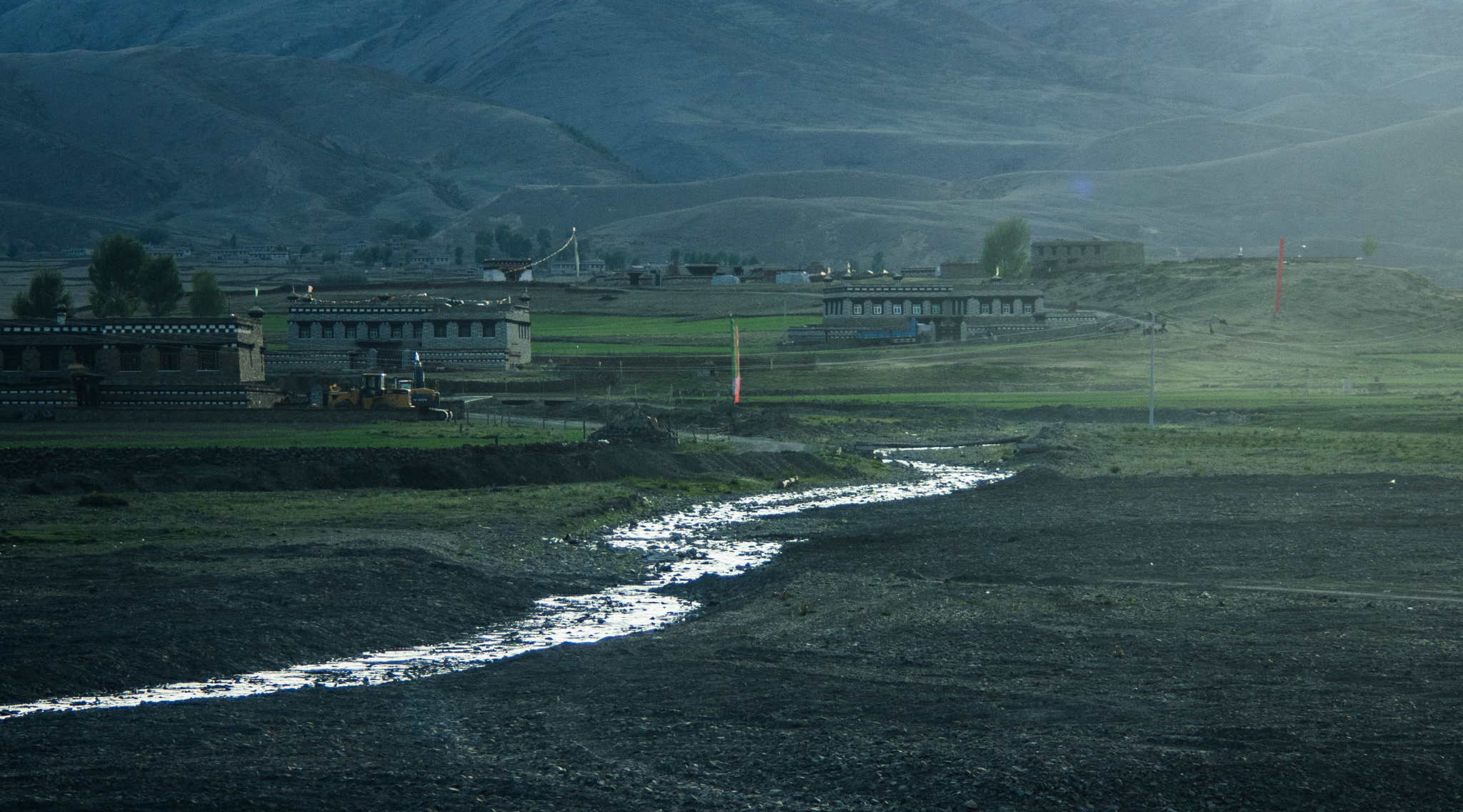 猜成语图片落日路_看图猜成语(2)