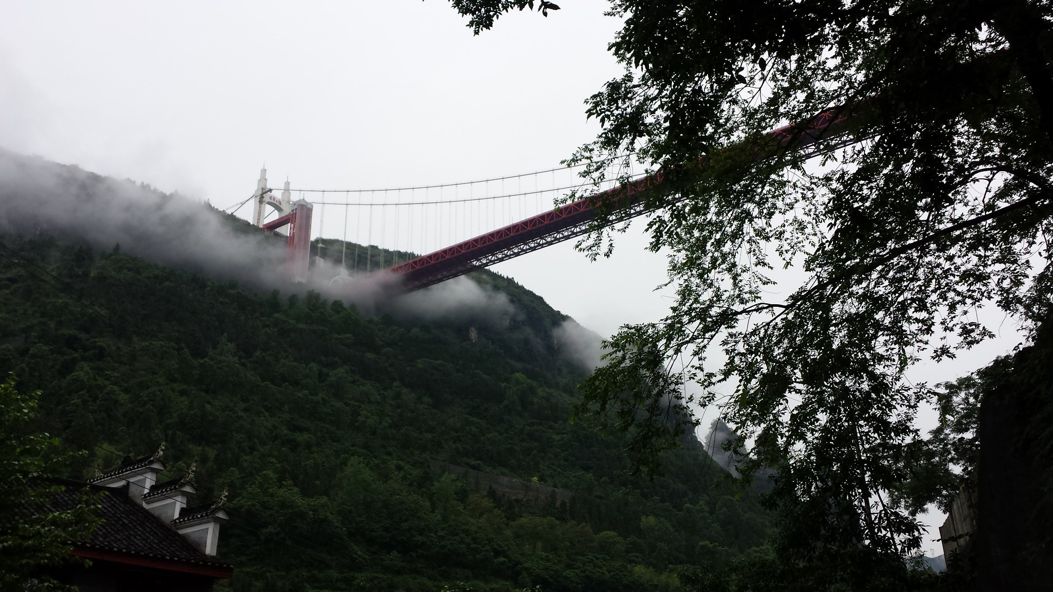 吉首有多少人口_湘西遭暴雨袭击 永顺因灾死亡2人,吉首一家三口河边看水拍照(3)