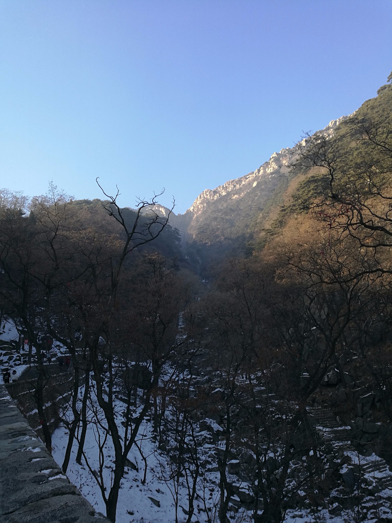 wKgBpVht0xOAERaPAAxKM2jHYvE27.jpeg?imageView2%2F2%2Fw%2F680%2Fq%2F90%7CimageMogr2%2Fstrip%2Fquality%2F90