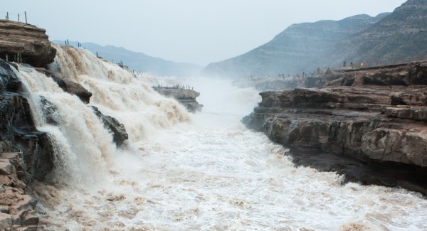 黄河的水天上掉下来 wKgBpVUQFcaAFr_xAAhHvwjem3M07.jpeg?imageView2%2F2%2Fw%2F600%2Fh%2F600%2Fq%2F90