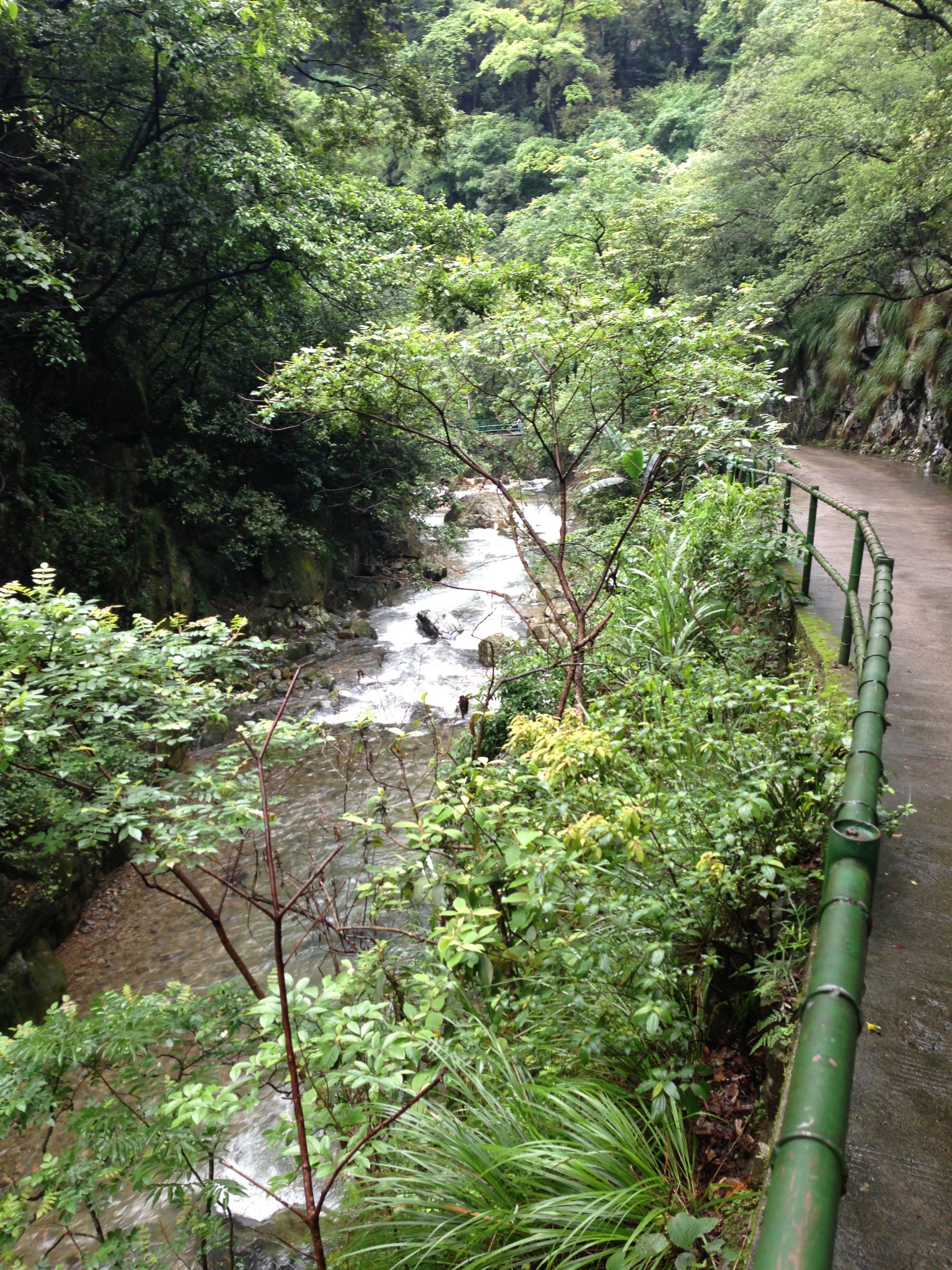 南平溪源峡谷避暑山庄三日游