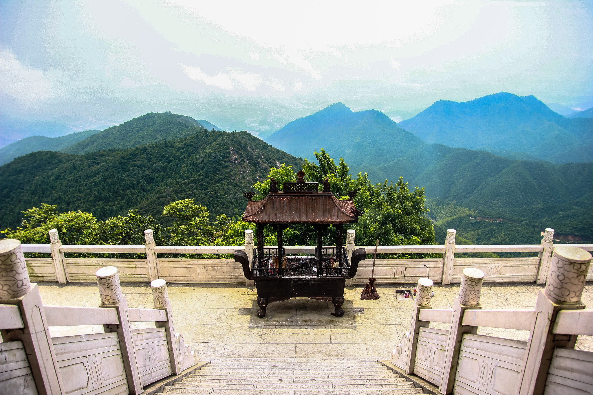 茶陵有多少人口_疫情来袭 茶陵交通24小时为您护航(2)