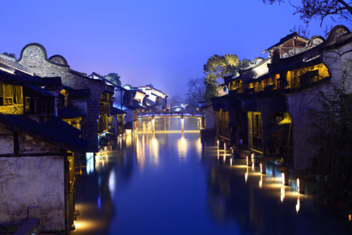 杭州西湖游船路线推荐 wKgBs1gUfaKAL8VUAAKzmM844tk57.jpeg?imageView2%2F2%2Fw%2F510%2Fh%2F8000%2Fq%2F100