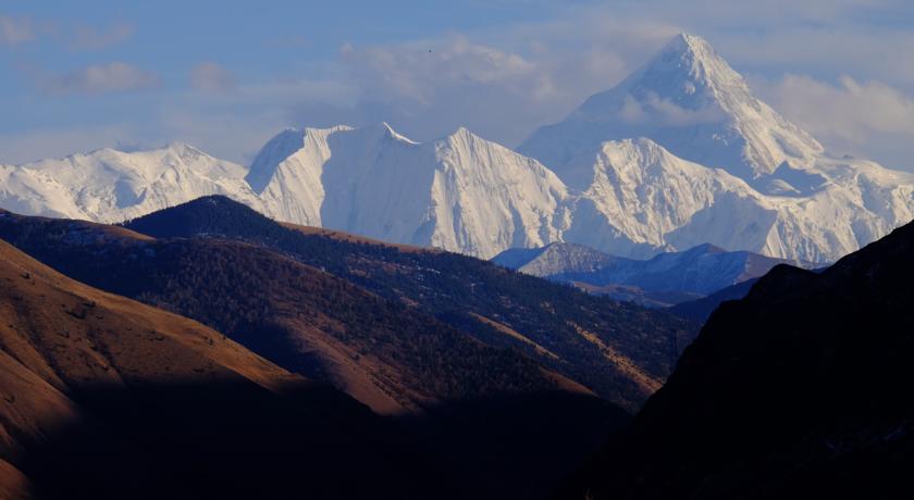 【新都桥天气】新都桥天气预报一周,四川新都