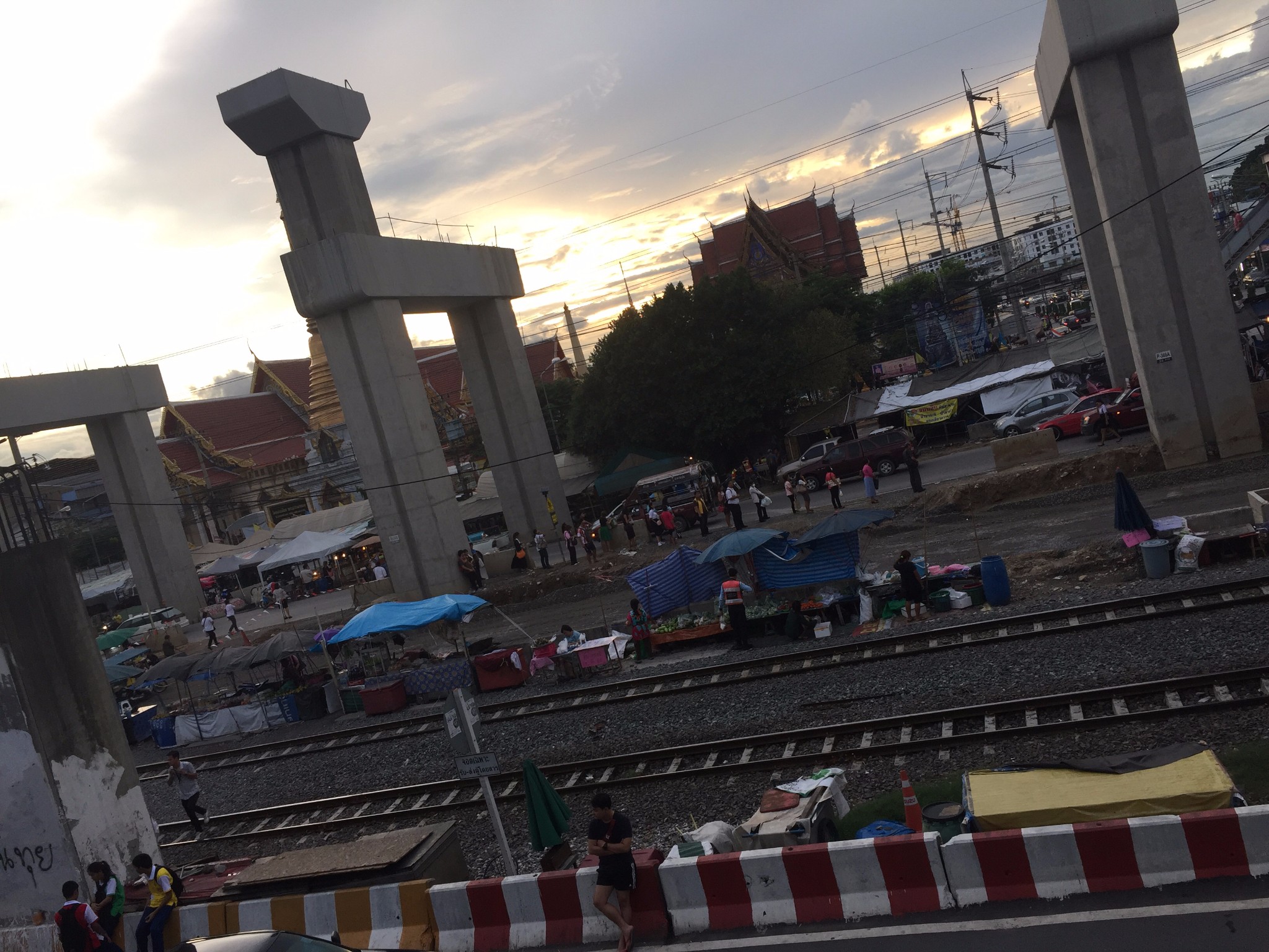 曼谷人均消费_泰国曼谷图片