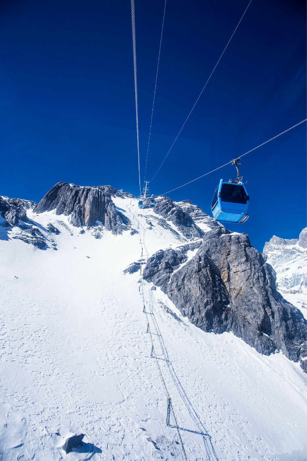 玉龙雪山:葬爱殉情之地,玉龙雪山旅游攻略 - 马蜂窝