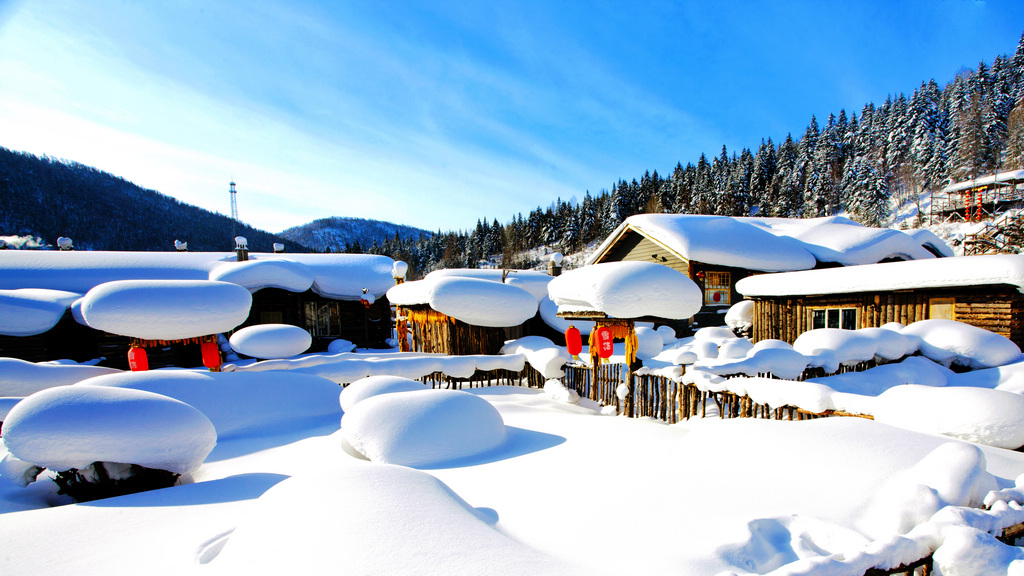 冰雪文化盛典 东北旅游哈尔滨吉林雪乡长白山镜泊湖雾凇岛7天6晚游