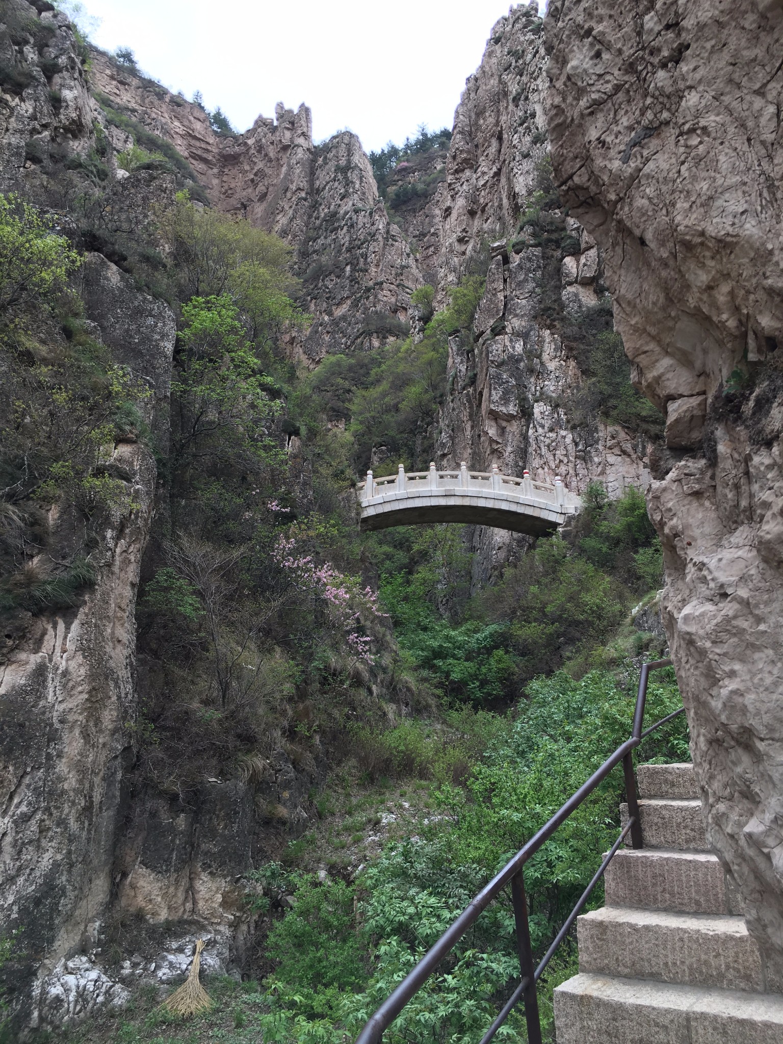 北岳恒山后山登山记,恒山旅游攻略 - 马蜂窝