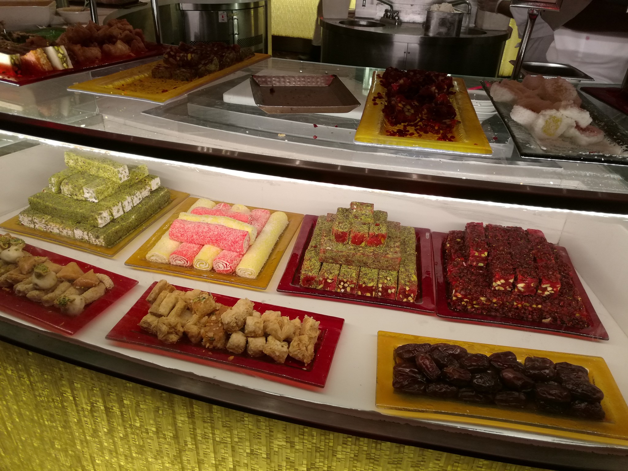 关门吃饭猜成语_看图猜成语(3)