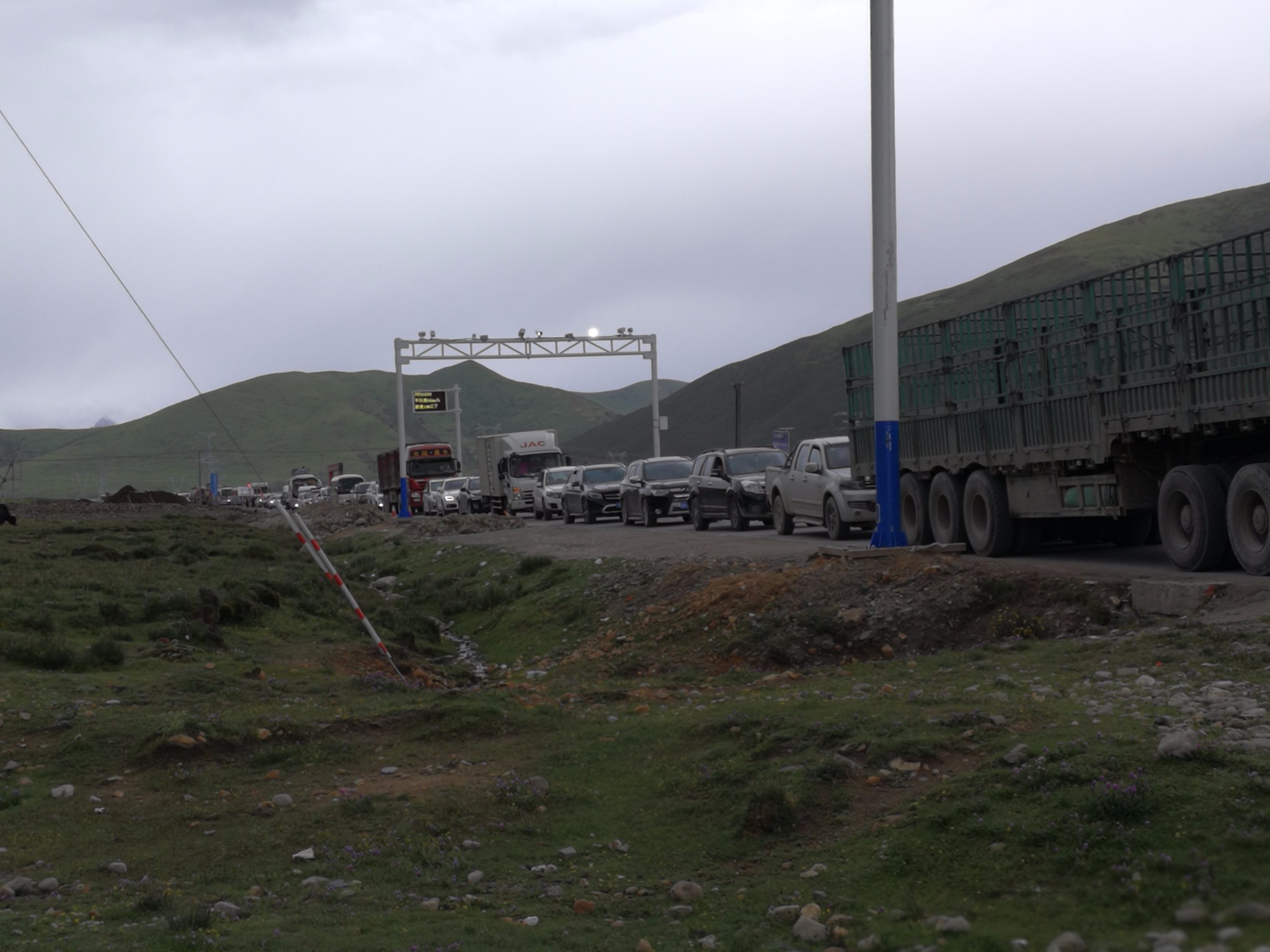 wKgBZ1mMWE6ACTxYAAZSIU2w2-Q07.jpeg?imageView2%2F2%2Fw%2F680%2Fq%2F90%7CimageMogr2%2Fstrip%2Fquality%2F90