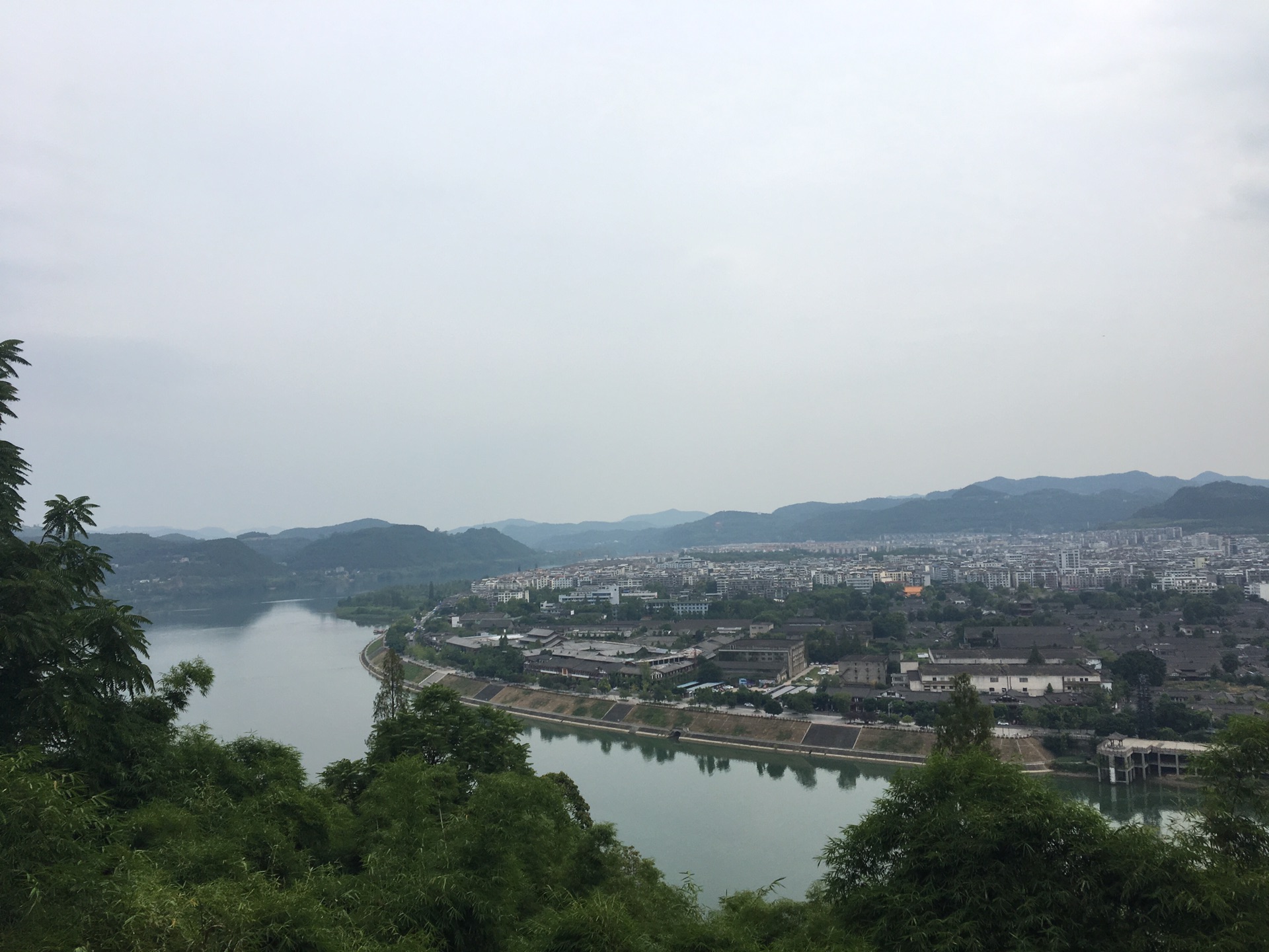 2017阆中人口_阆中古城图片(2)