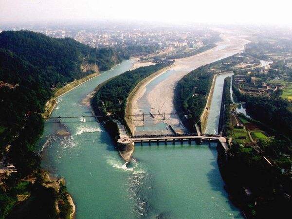 乐东gdp_经济 社会 文化事业全面推进 乐东城乡迎发展巨变(2)